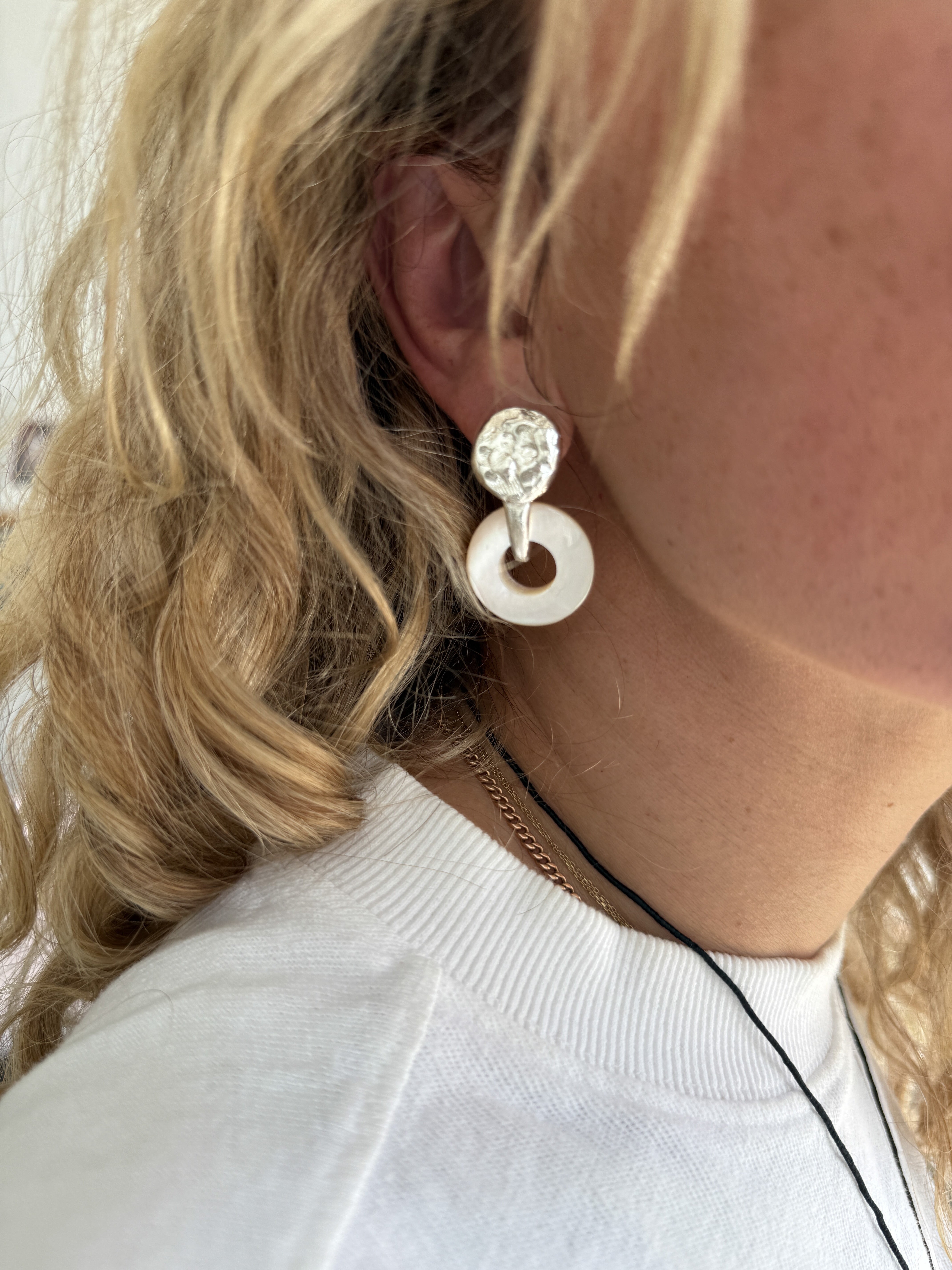 Silver and Mother of Pearl Helena Earring – Mercurial Studio